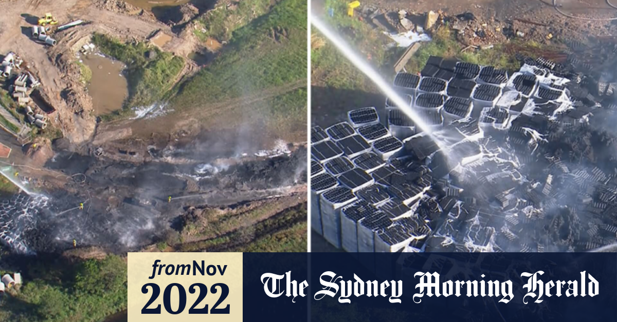 Video Fire engulfs factory at Campbelltown